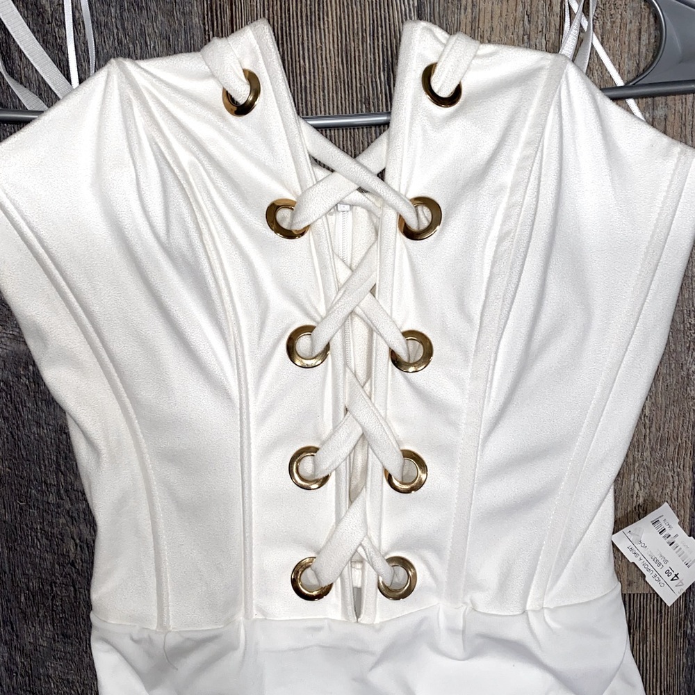 NWT Ivory lace up bodysuit size small